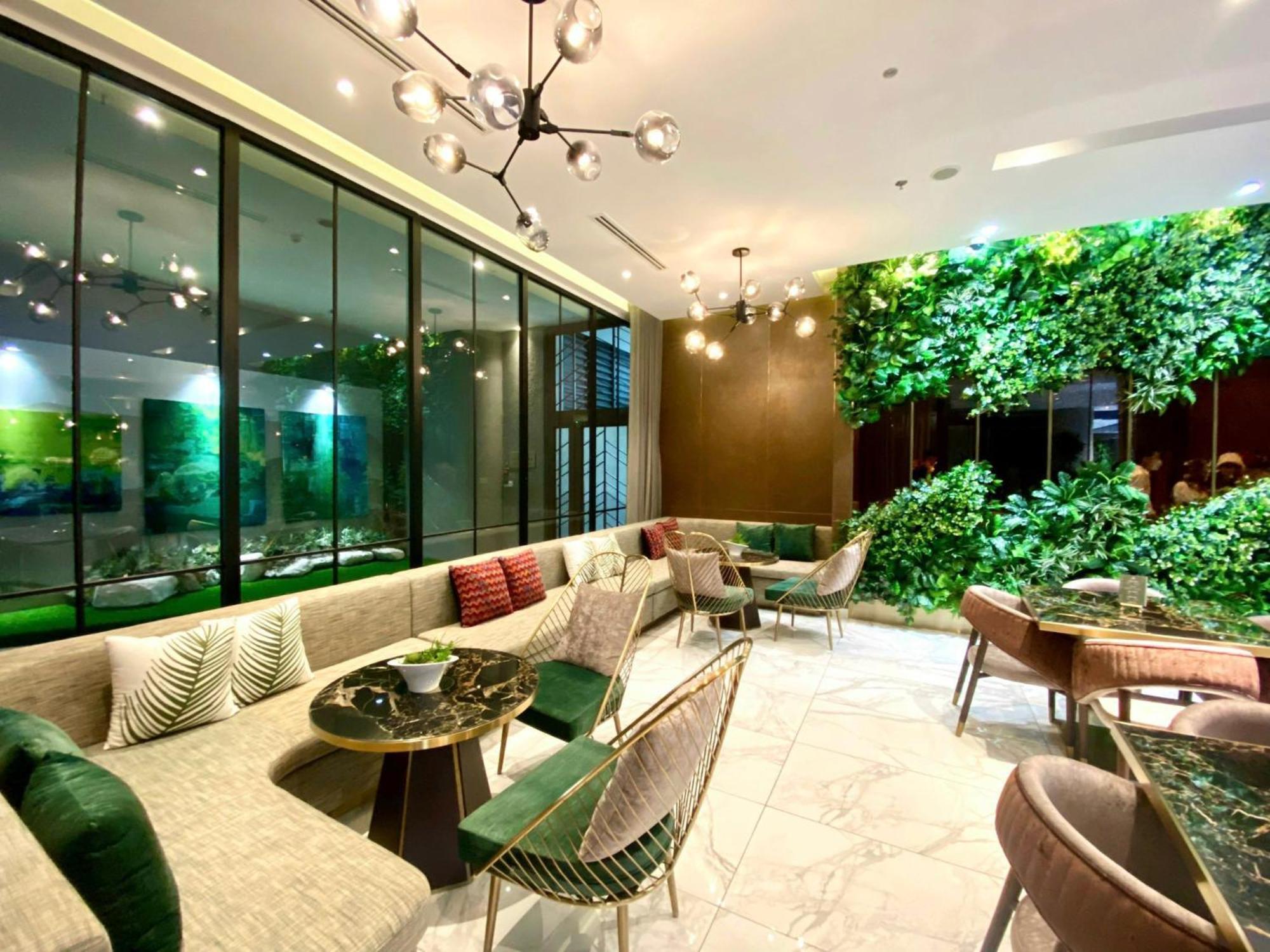 Luxury 2 Or 3Br Apartment In Dist 1 N Pool, Gym, Airport Pickup Ho Şi Min Dış mekan fotoğraf